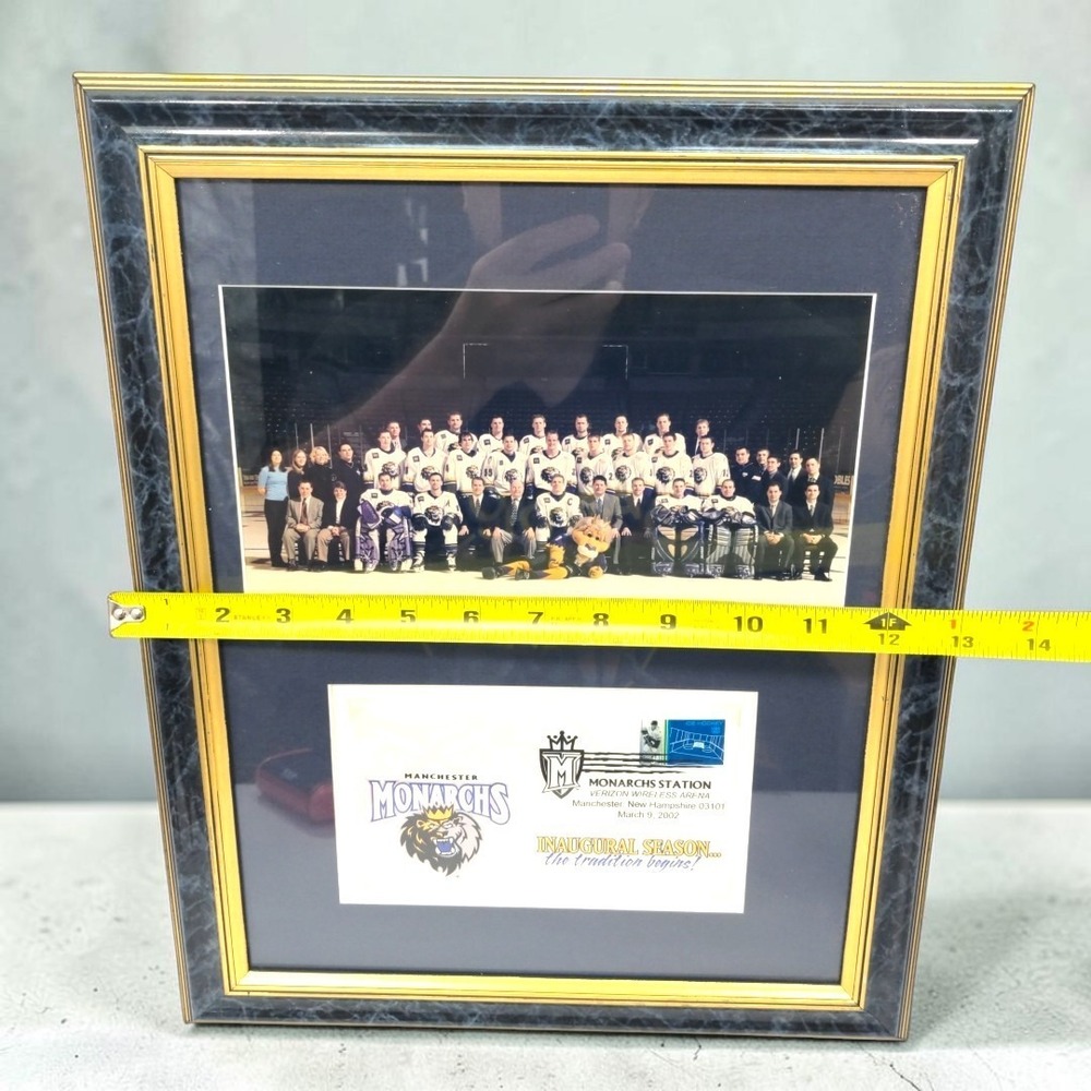VTG Y2K Manchester Monarchs AHL Inaugural Season Framed Photo Postal Stamp 2002 - Picture 3 of 7